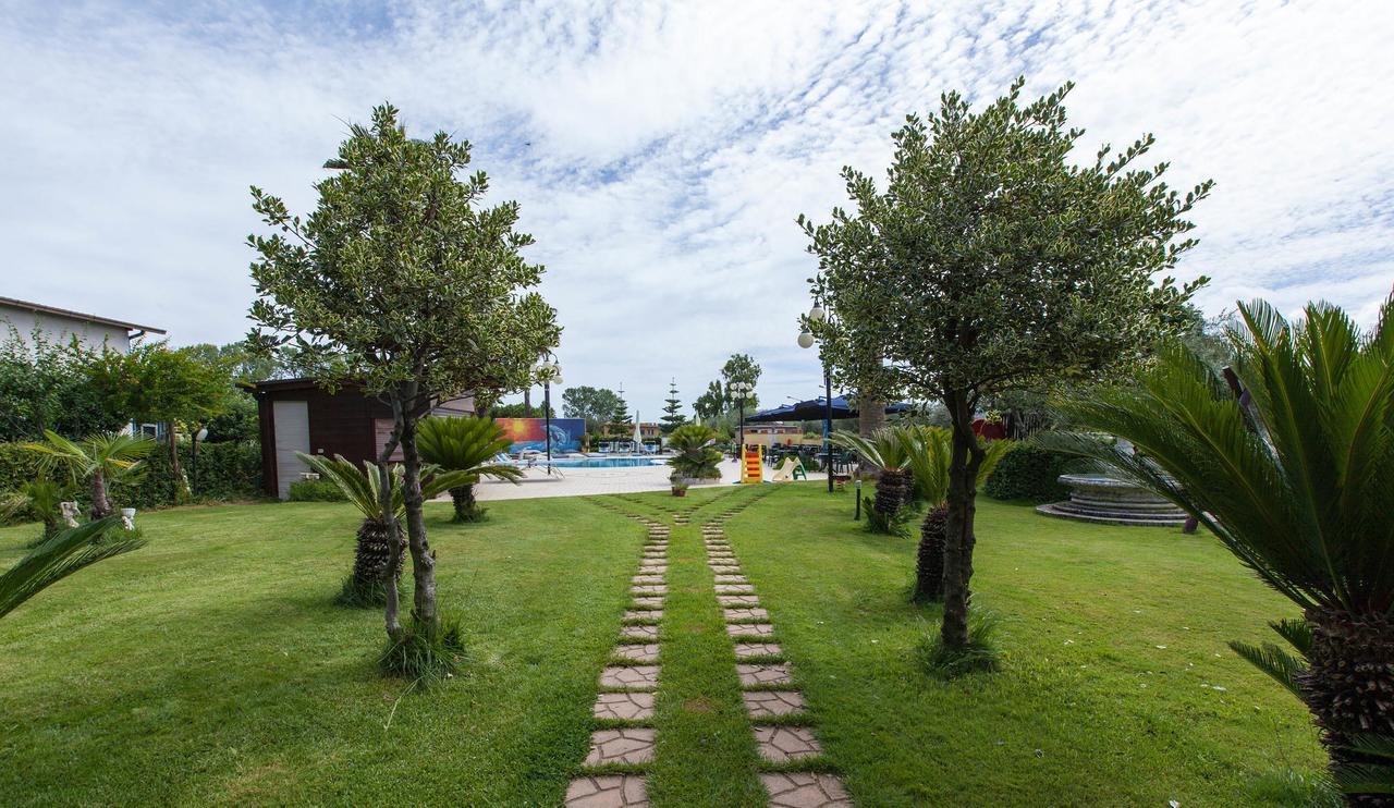 Hotel Marina Roseto Degli Abruzzi Zewnętrze zdjęcie